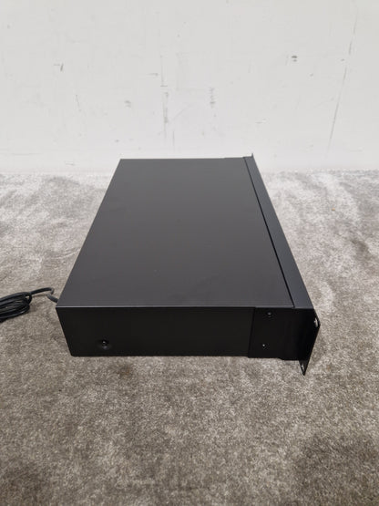 Tascam CD-200BT - Bluetooth CD Player - Excellent w/ Original Box & Power Supply