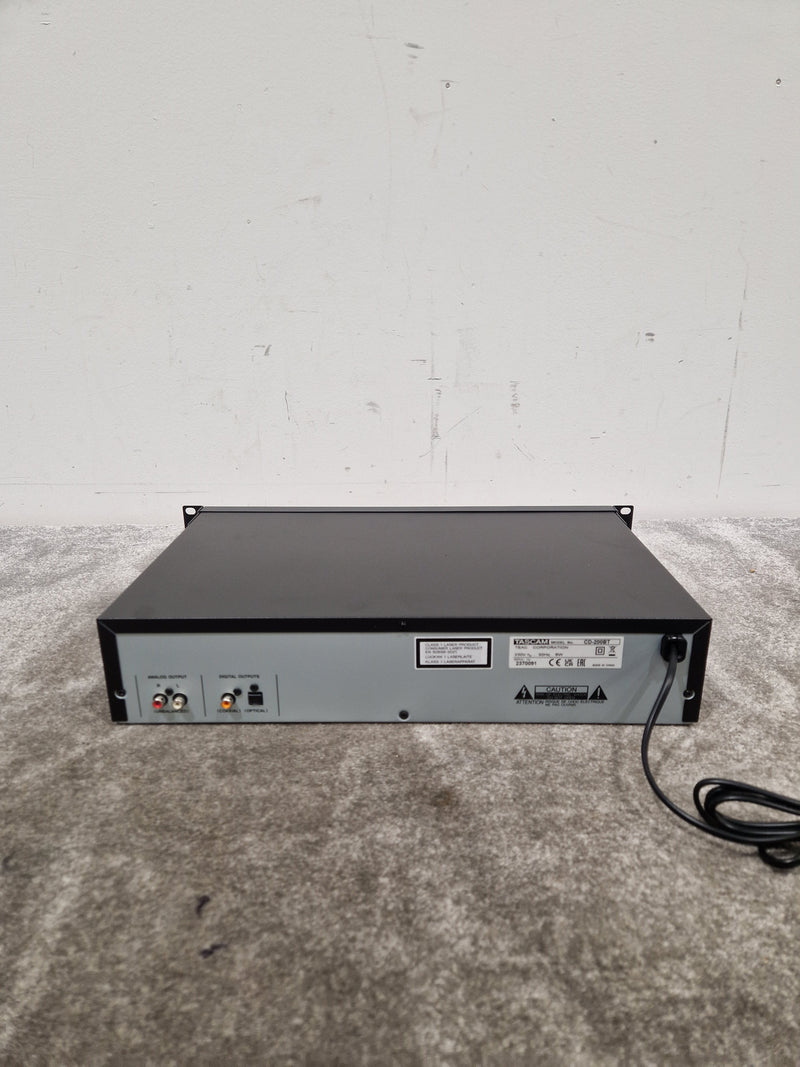 Tascam CD-200BT - Bluetooth CD Player - Excellent w/ Original Box & Power Supply - Image 12