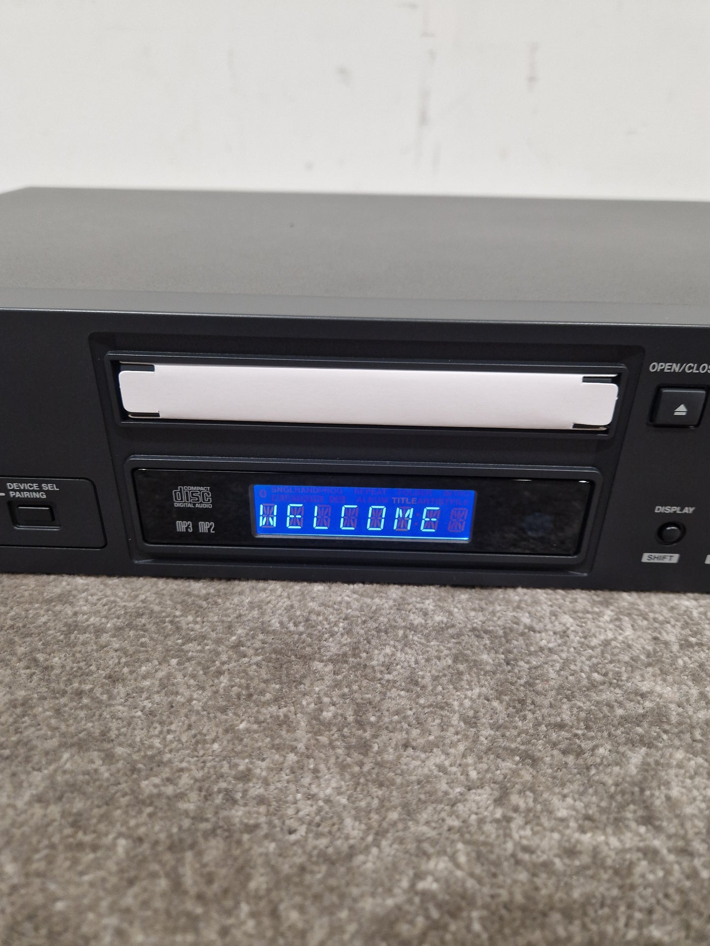 Tascam CD-200BT - Bluetooth CD Player - Excellent w/ Original Box & Power Supply