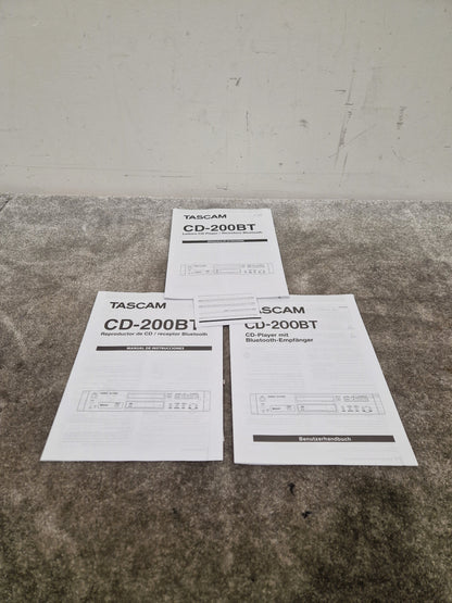 Tascam CD-200BT - Bluetooth CD Player - Excellent w/ Original Box & Power Supply