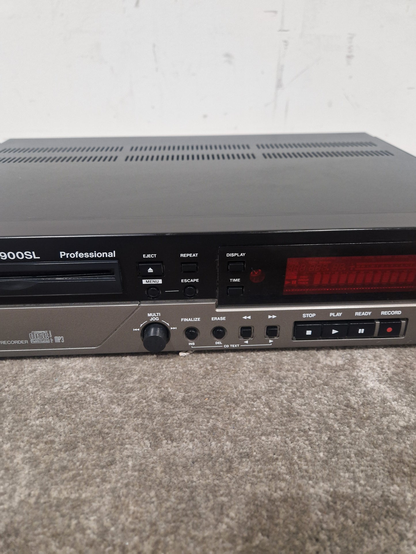 Tascam CDRW900SX - Professional CD Recorder - Excellent w/ Original Box & Power Supply
