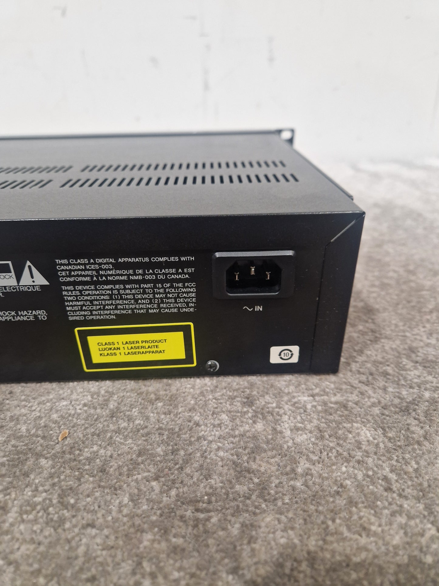 Tascam CDRW900SX - Professional CD Recorder - Excellent w/ Original Box & Power Supply