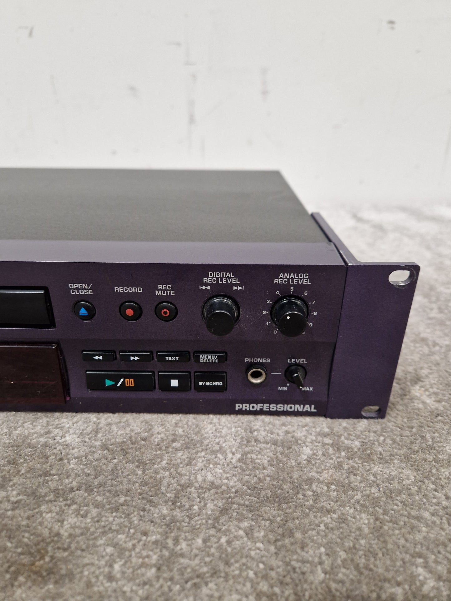 HHB BurnIT CDR-830 - Professional CD Recorder - Excellent w/ Power Supply & Remote