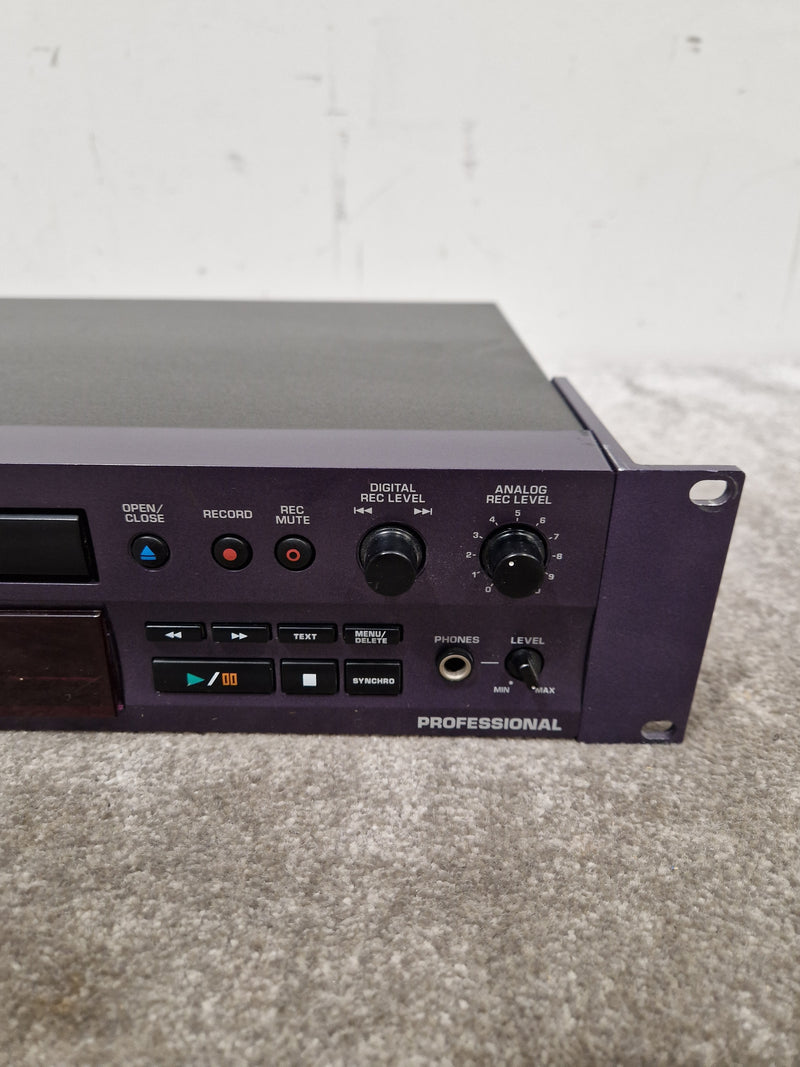 HHB BurnIT CDR-830 - Professional CD Recorder - Excellent w/ Power Supply & Remote - Image 2