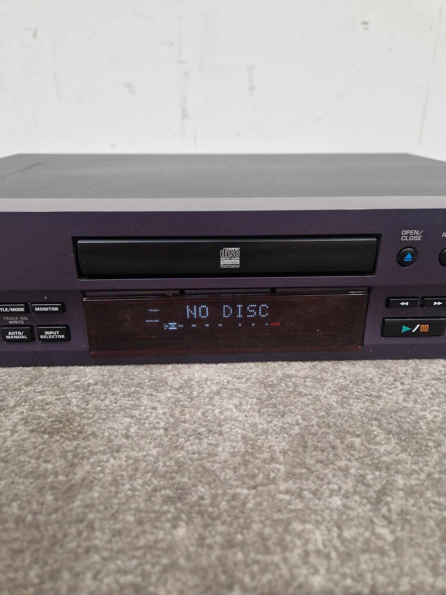 HHB BurnIT CDR-830 - Professional CD Recorder - Excellent w/ Power Supply & Remote