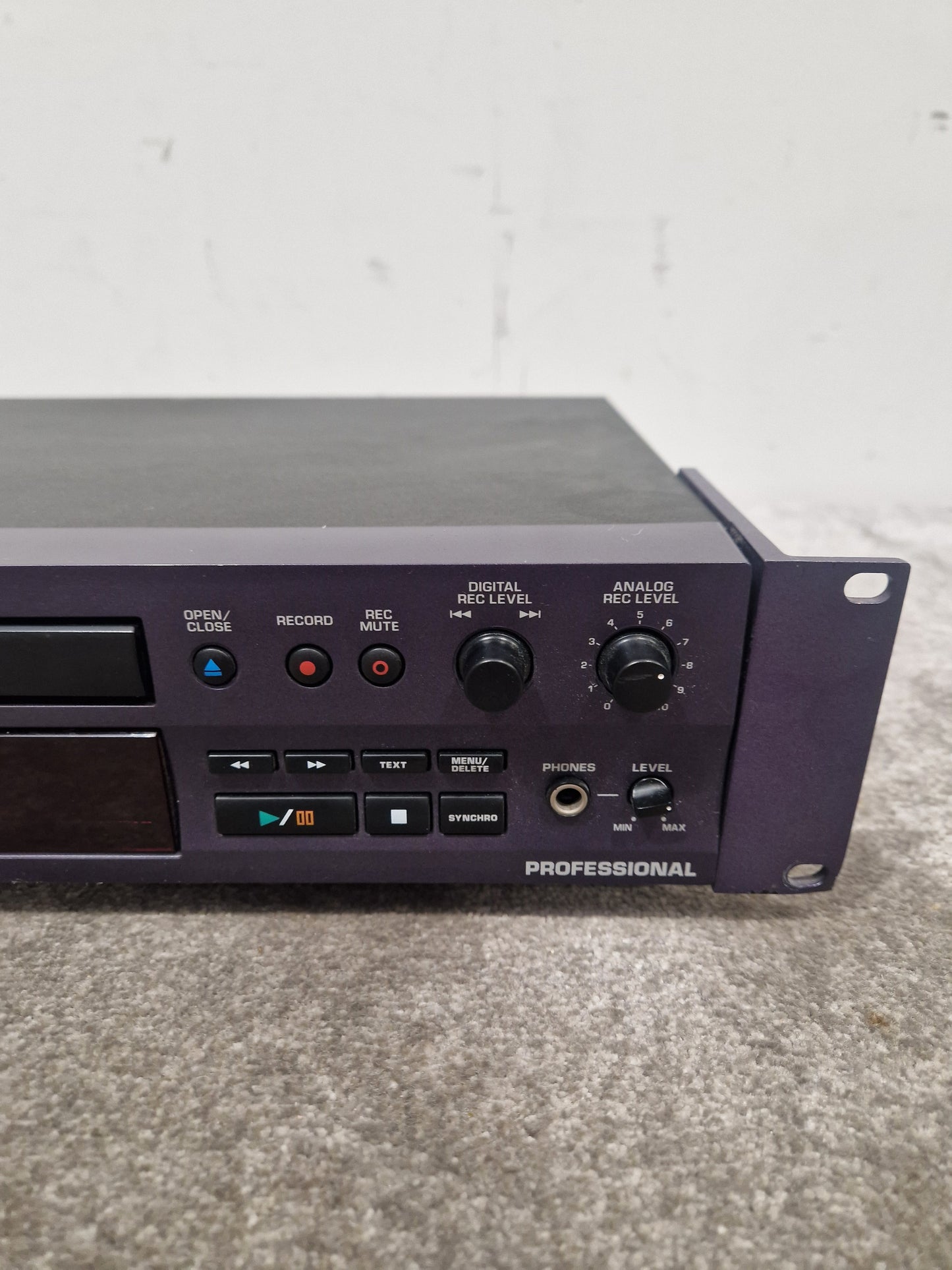 HHB BurnIT CDR-830 - Professional CD Recorder - Excellent w/ Power Supply, Manual & Remote