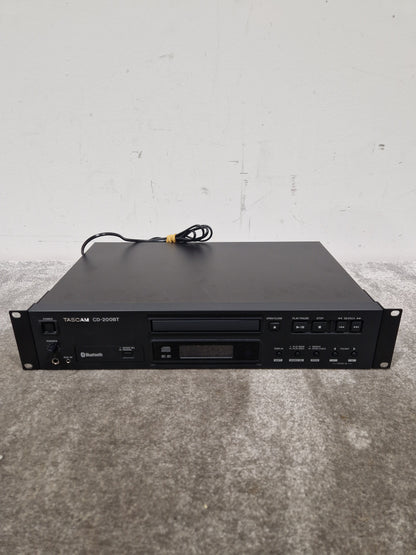 Tascam CD-200BT - Bluetooth CD Player - Excellent w/ Remote