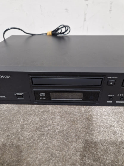 Tascam CD-200BT - Bluetooth CD Player - Excellent w/ Remote