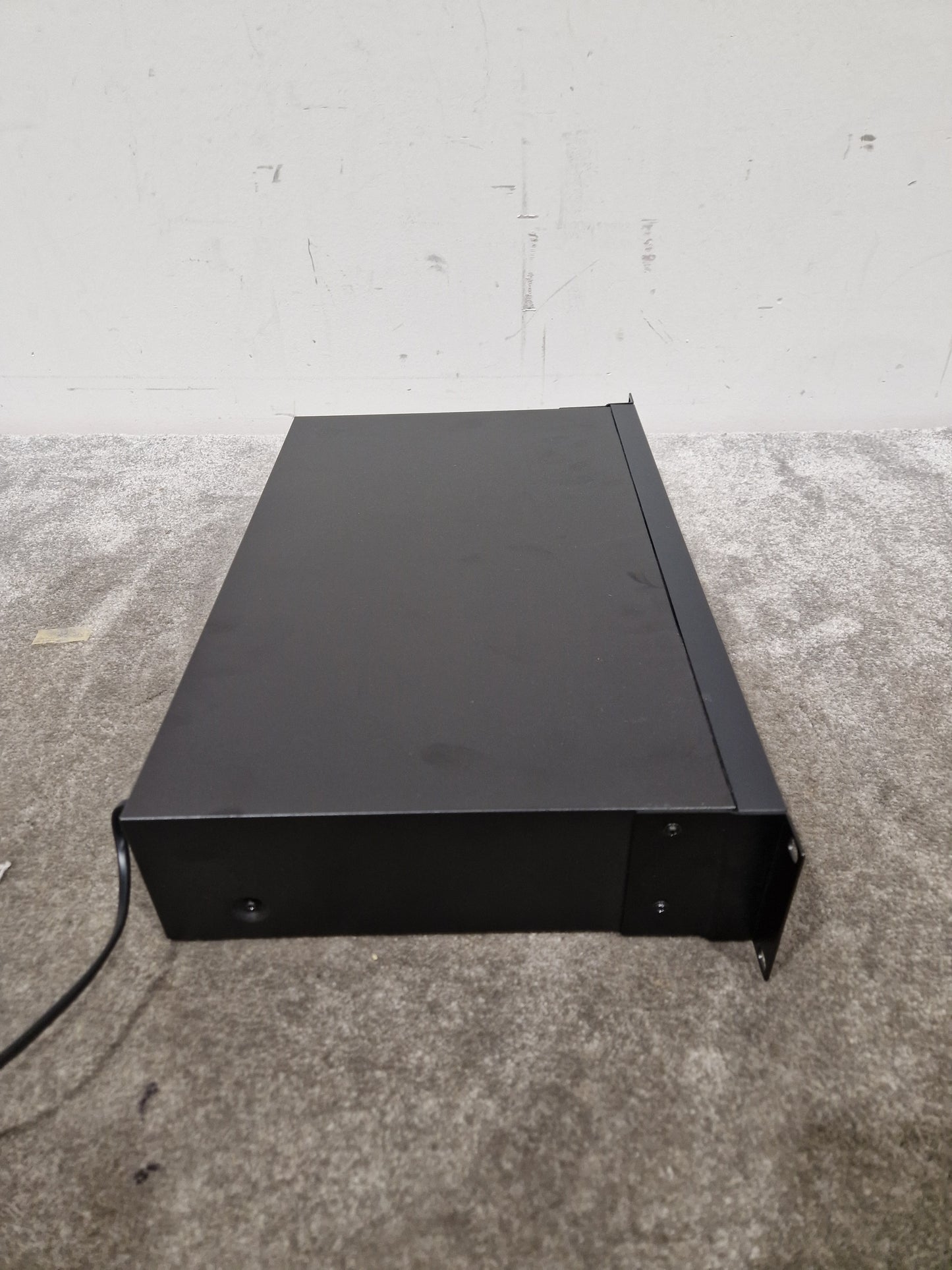 Tascam CD-200BT - Bluetooth CD Player - Excellent w/ Remote