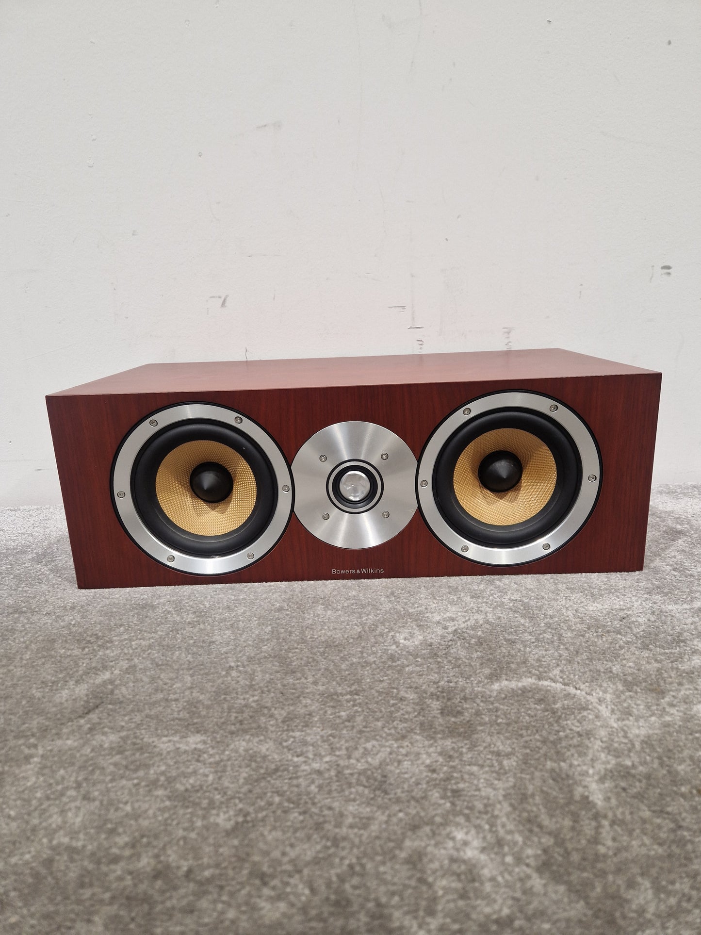 B&W Centre Channel Speaker 120w/80047906 - Premium Sound Quality - Excellent