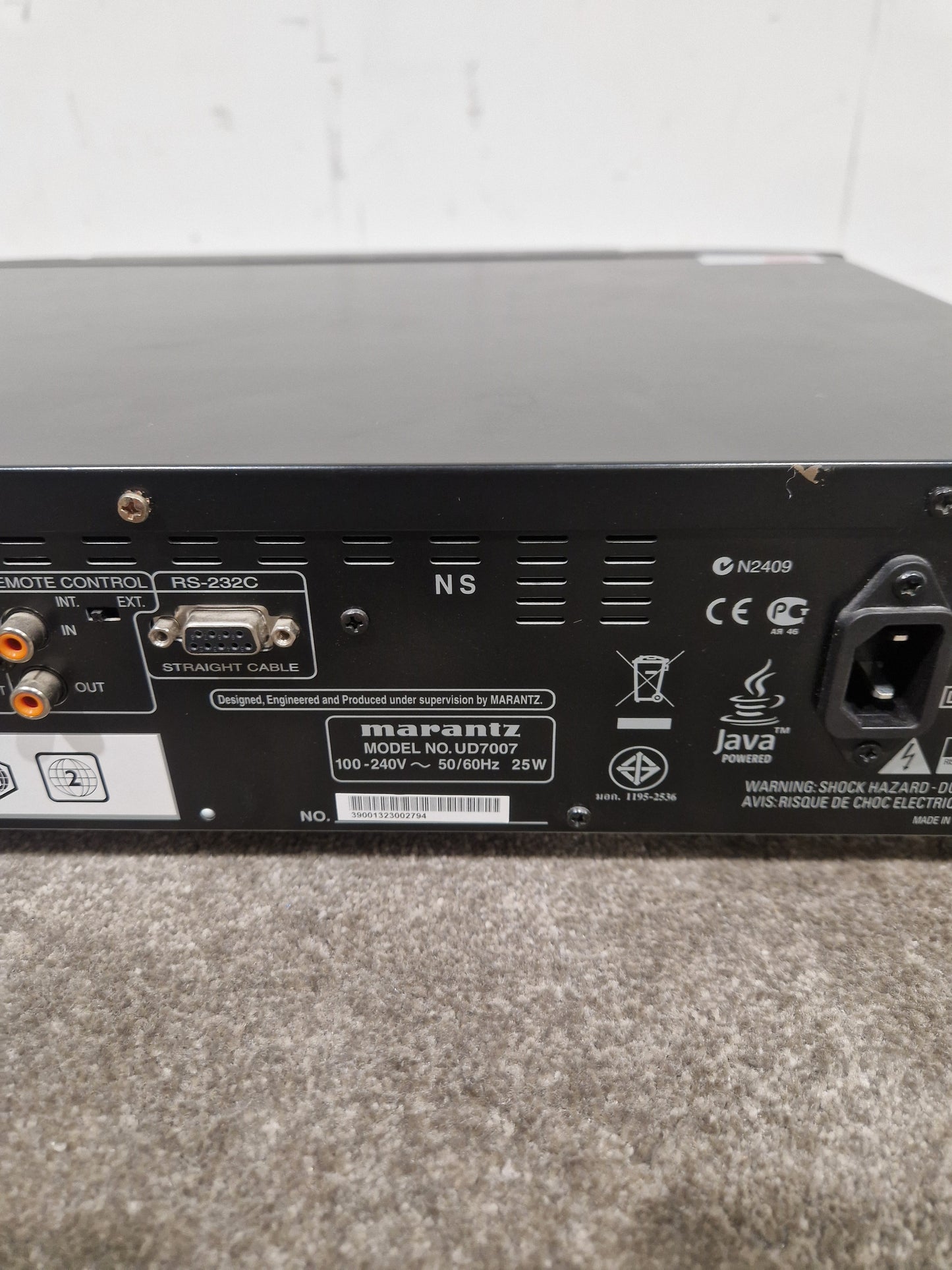 Marantz Blue Ray Player. UD7007 - Audiophile Quality Playback - Fair w/ Power Supply & Remote & cables