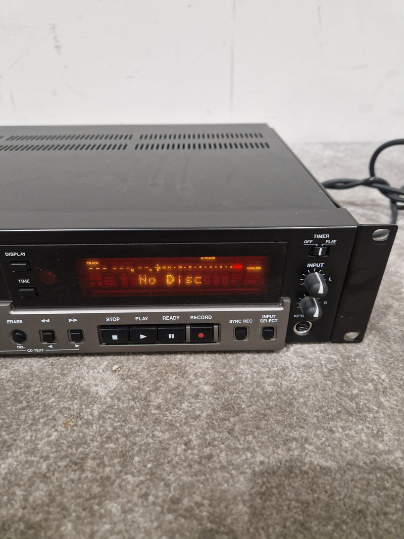 Tascam CDRW900SL - Professional CD Recorder - Excellent w/ Power Supply - Image 4