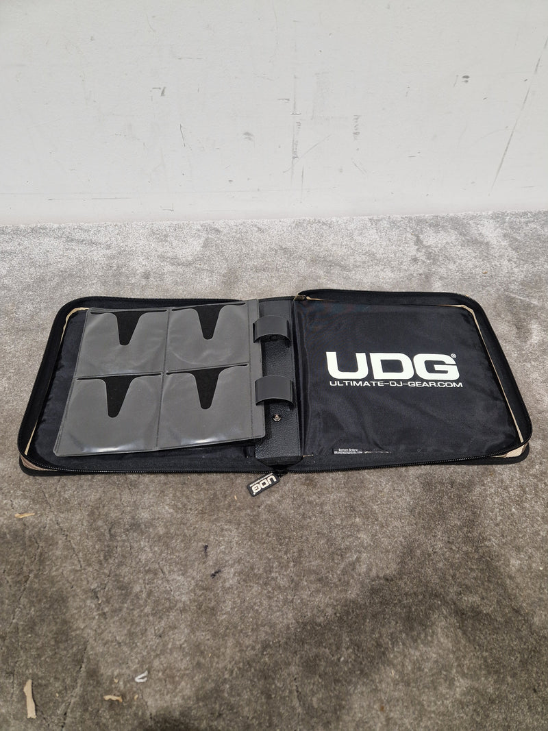 UDG CD Binder Camo - Durable Storage Solution - Excellent - Image 7