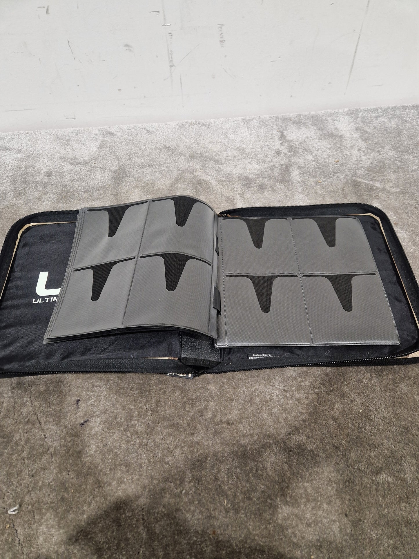 UDG CD Binder Camo - Durable Storage Solution - Excellent