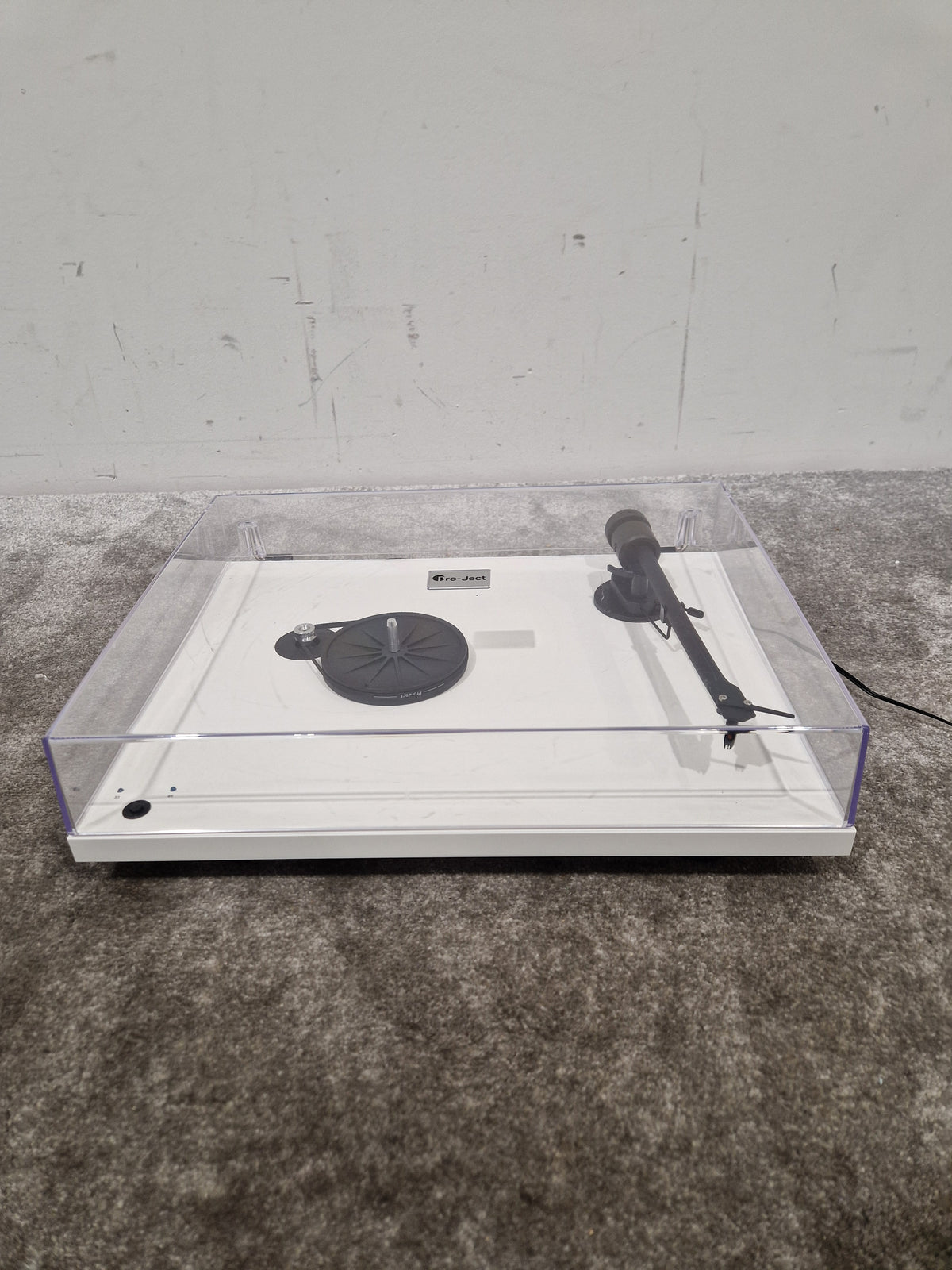 Project T1 Phono SB - Turntable with Preamp - Spares or Repair