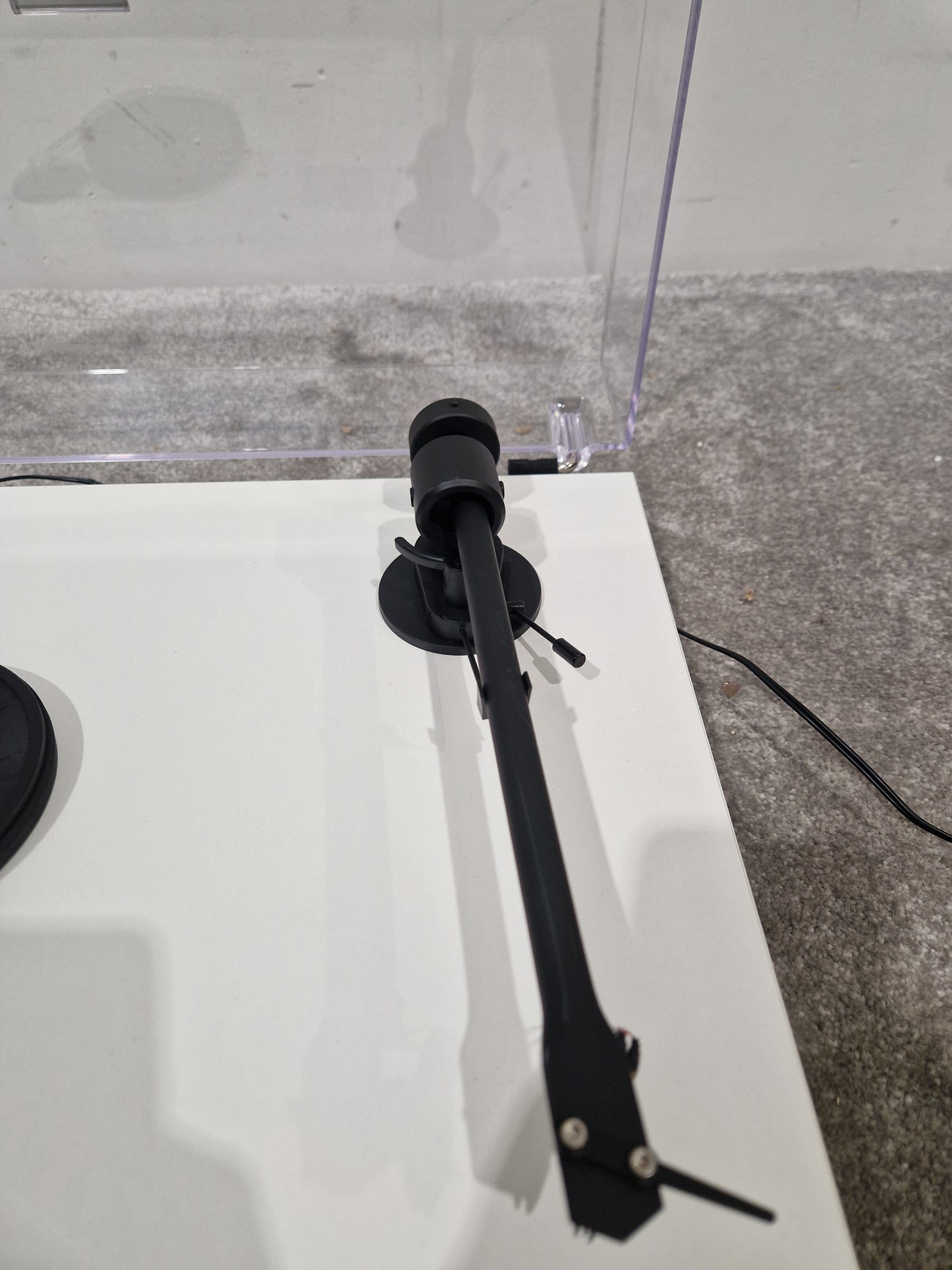 Project T1 Phono SB - Turntable with Preamp - Spares or Repair