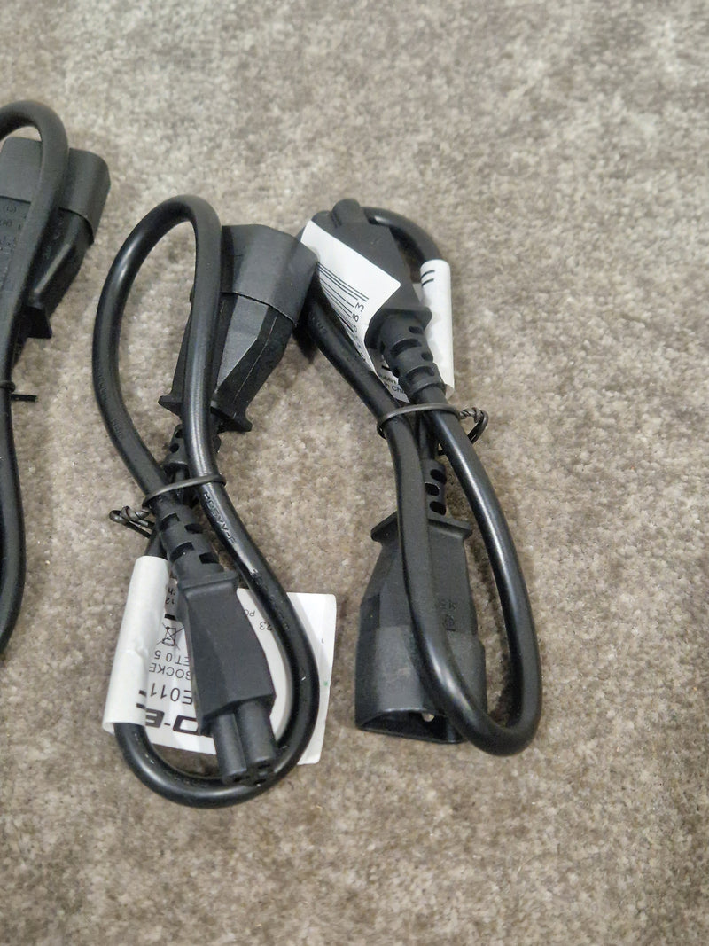 PRO-ELEC C5 Socket TO C14 Adapter Set OF-4 - Reliable Power Conversion - Excellent - Image 3