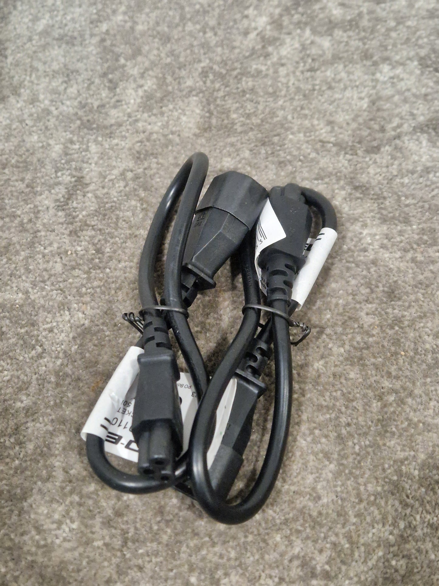 PRO-ELEC C5 Socket TO C14 Adapter Set OF-4 - Reliable Power Conversion - Excellent