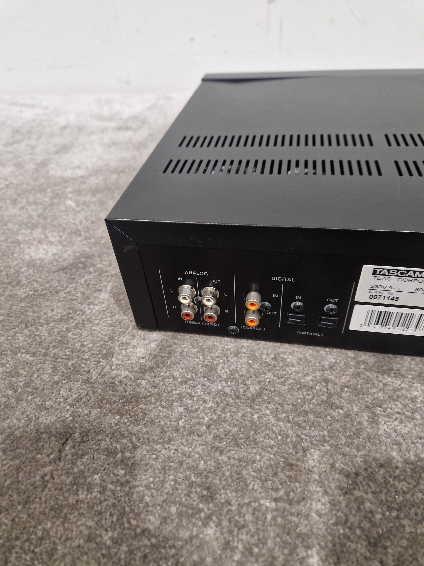 Tascam Cd-Rw900sl - Professional CD Recorder - Fair w/ Power Supply & Remote