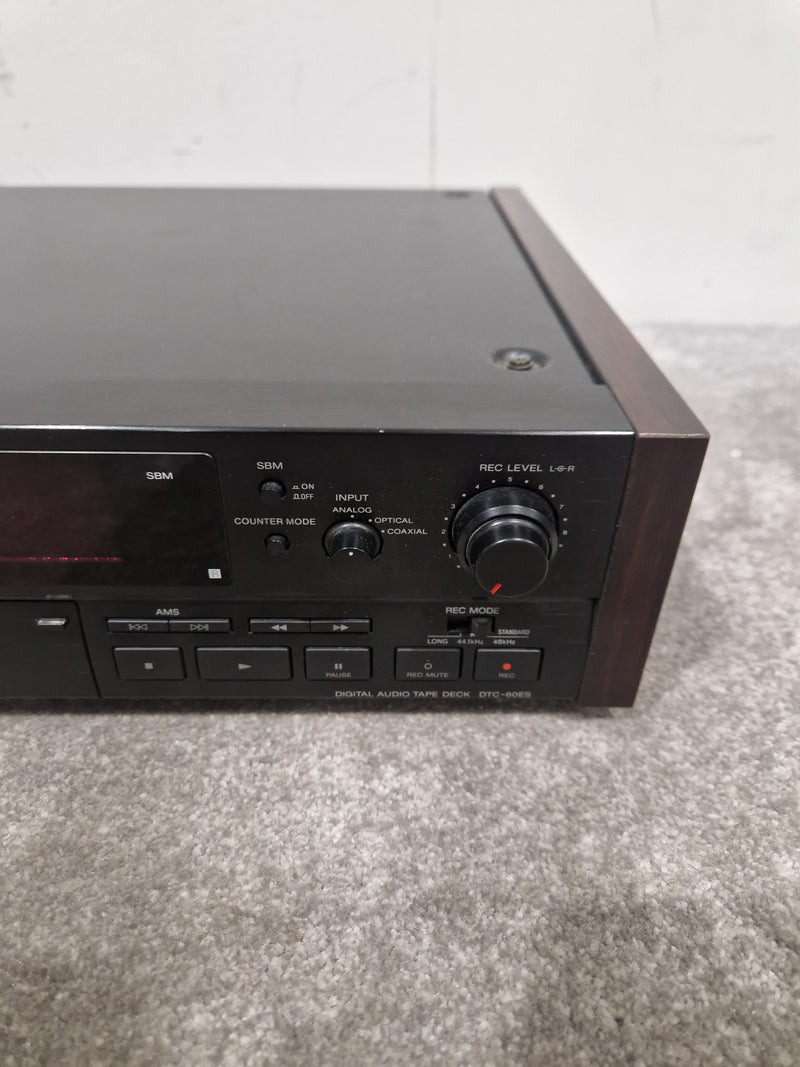 Sony DTS-60ES DAT Recorder - Professional Audio Archiving - Spares or Repair - Image 2