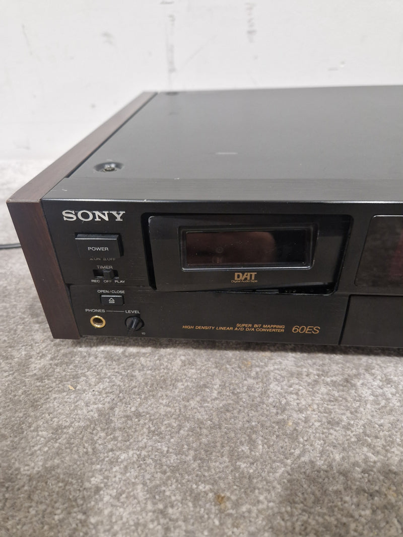 Sony DTS-60ES DAT Recorder - Professional Audio Archiving - Spares or Repair - Image 4