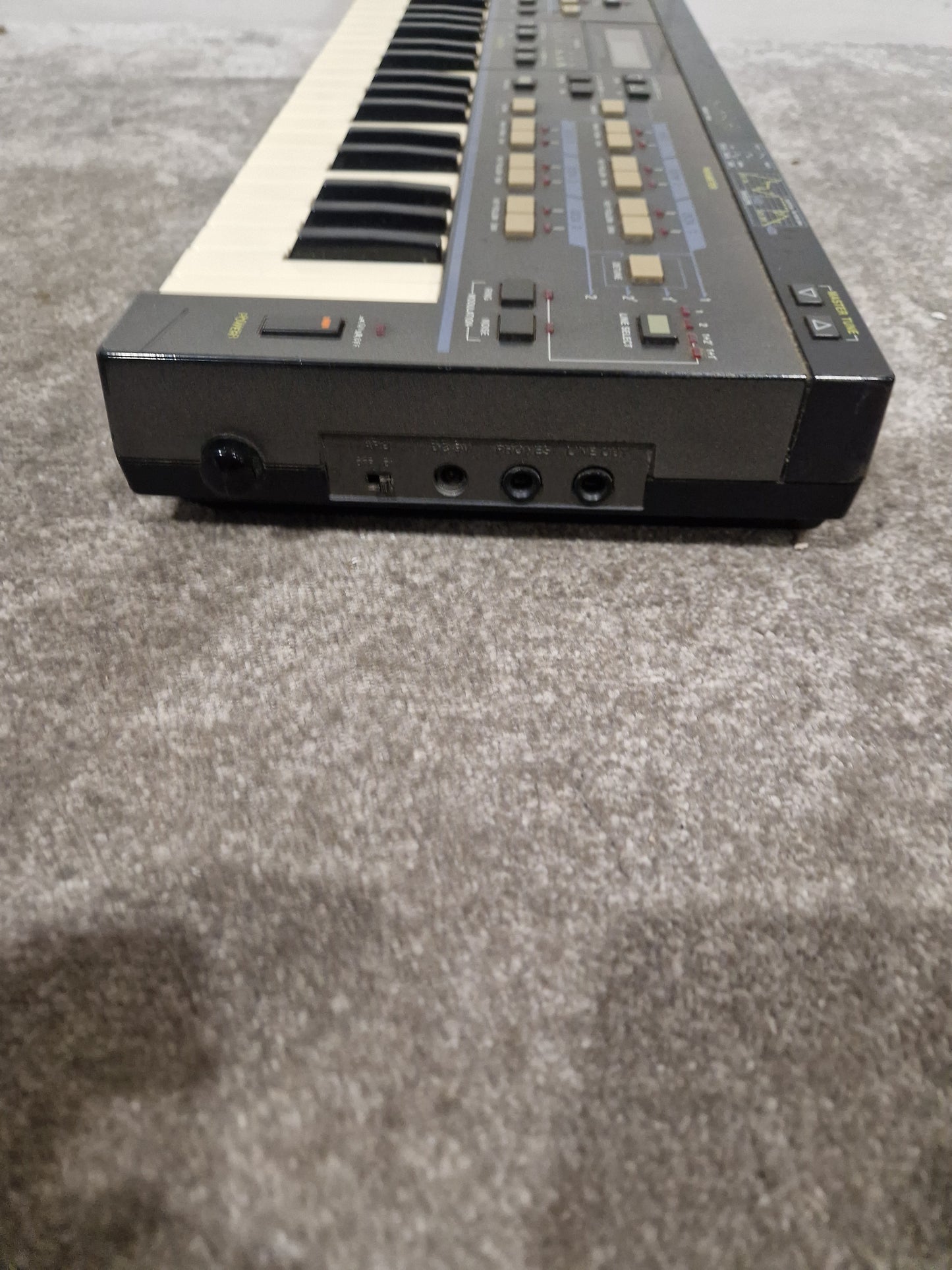 Casio CZ-101 - Compact Digital Synthesizer - Excellent w/ Power Supply