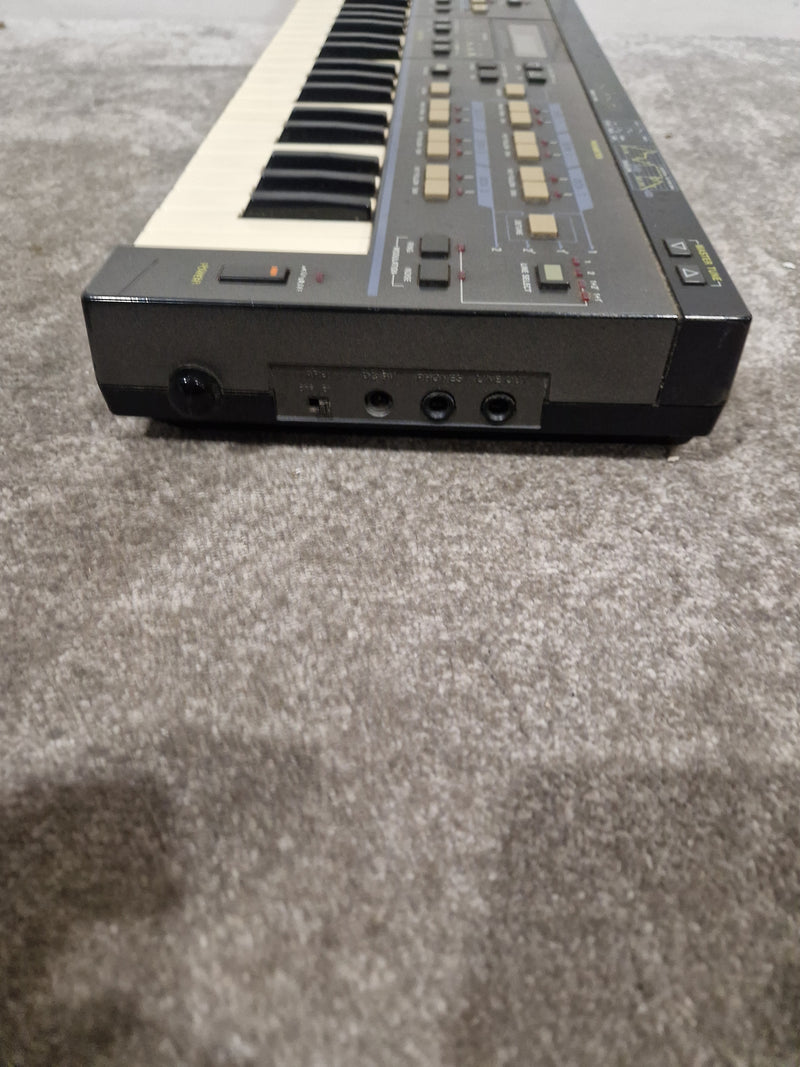 Casio CZ-101 - Compact Digital Synthesizer - Excellent w/ Power Supply - Image 3