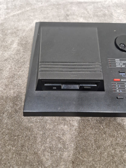 Kawai Q80 - MIDI Sequencer - Excellent