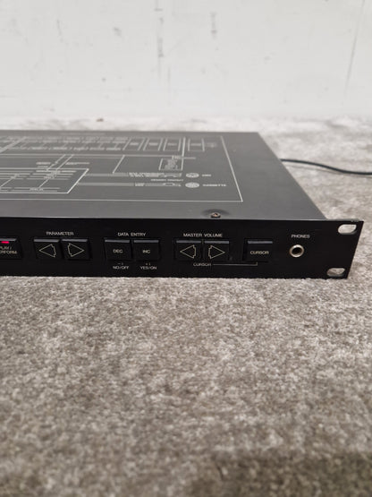 Yamaha TX81Z - FM Synthesizer Module - Excellent w/ Power Supply