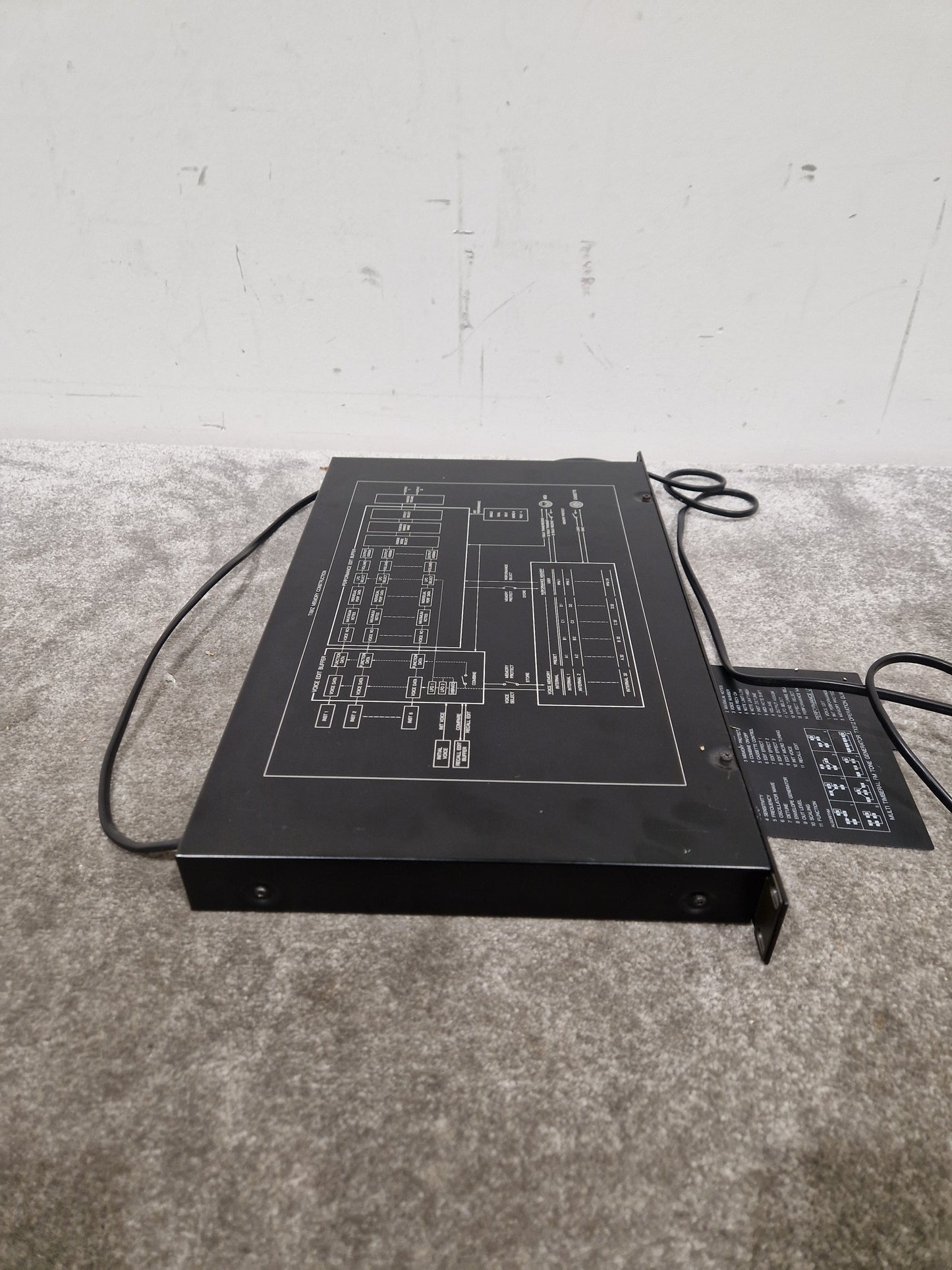 Yamaha TX81Z - FM Synthesizer Module - Excellent w/ Power Supply