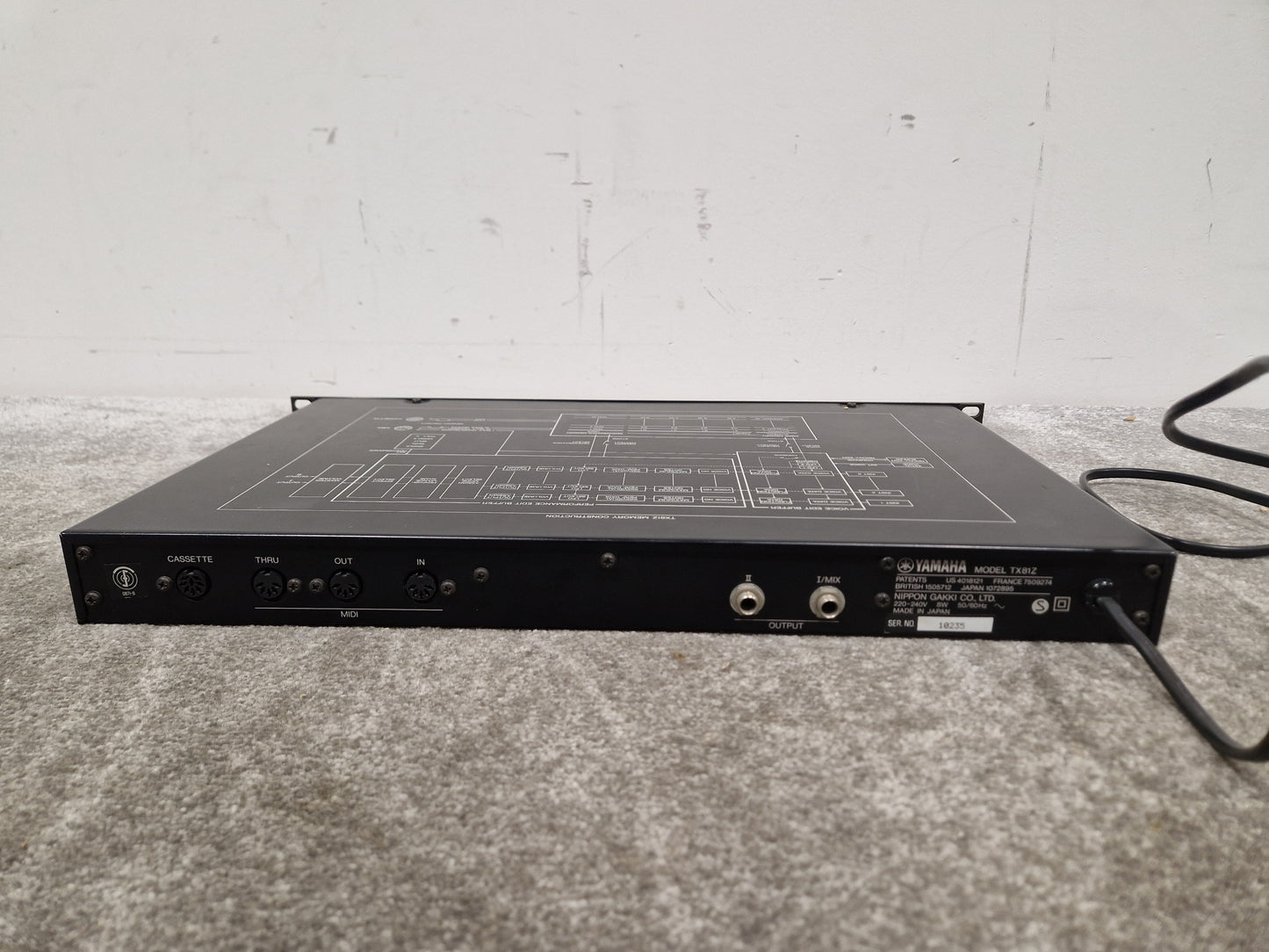 Yamaha TX81Z - FM Synthesizer Module - Excellent w/ Power Supply