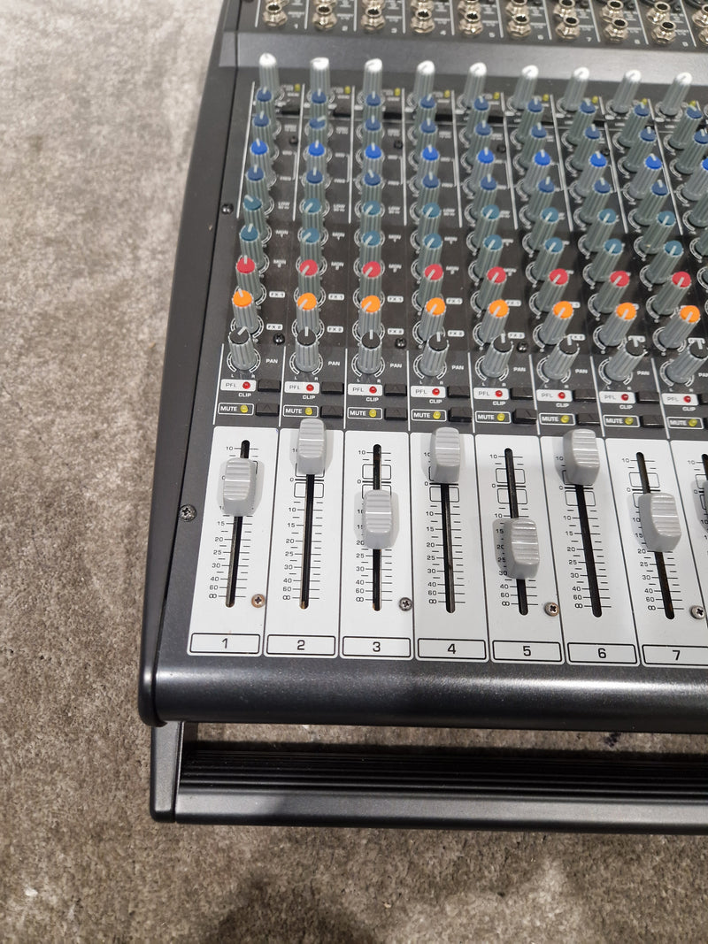 Behringer PMP6000 - 1600W Powered Mixer - Excellent w/ Power Supply - Image 14