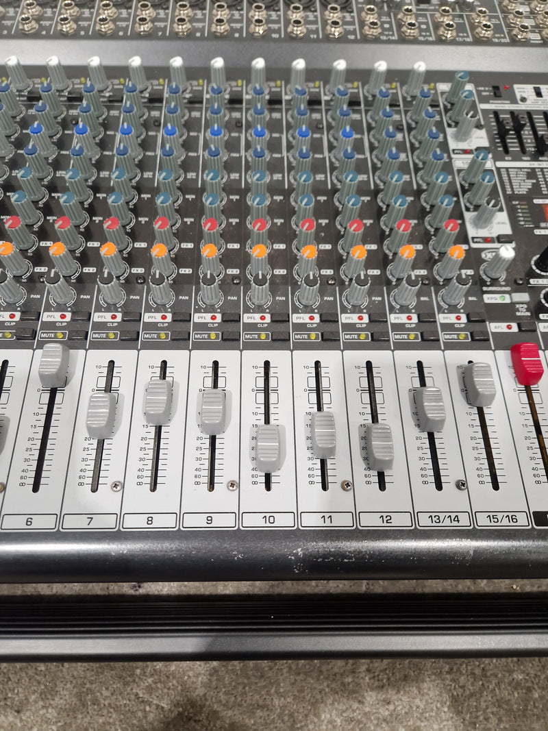 Behringer PMP6000 - 1600W Powered Mixer - Excellent w/ Power Supply - Image 6