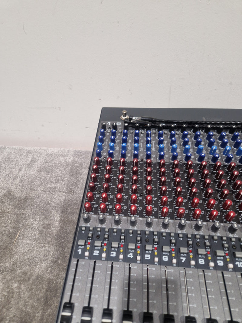 Peavey 24FX - 24-Channel Mixer - Fair - Image 10