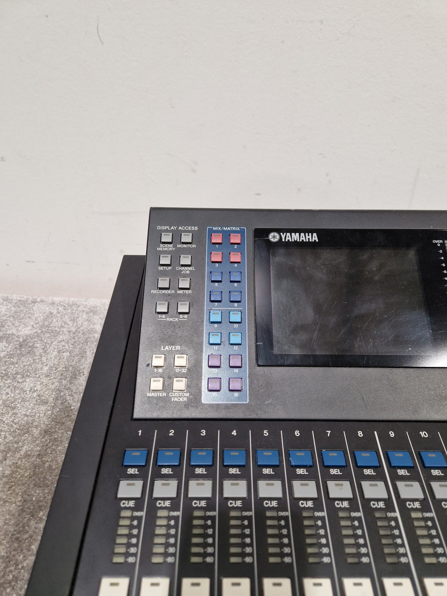 Yamaha LS9-16 - Digital Mixing Console - Excellent
