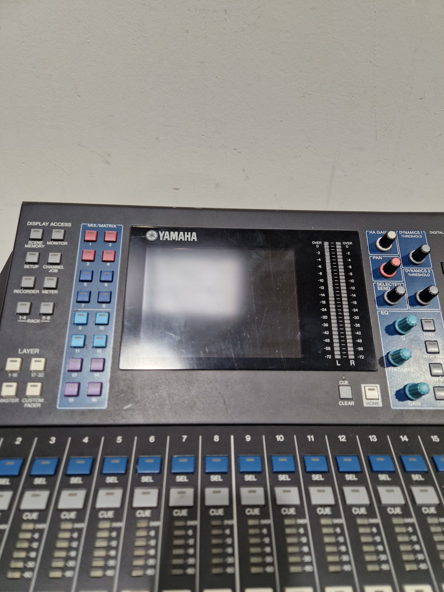 Yamaha LS9-16 - Digital Mixing Console - Excellent