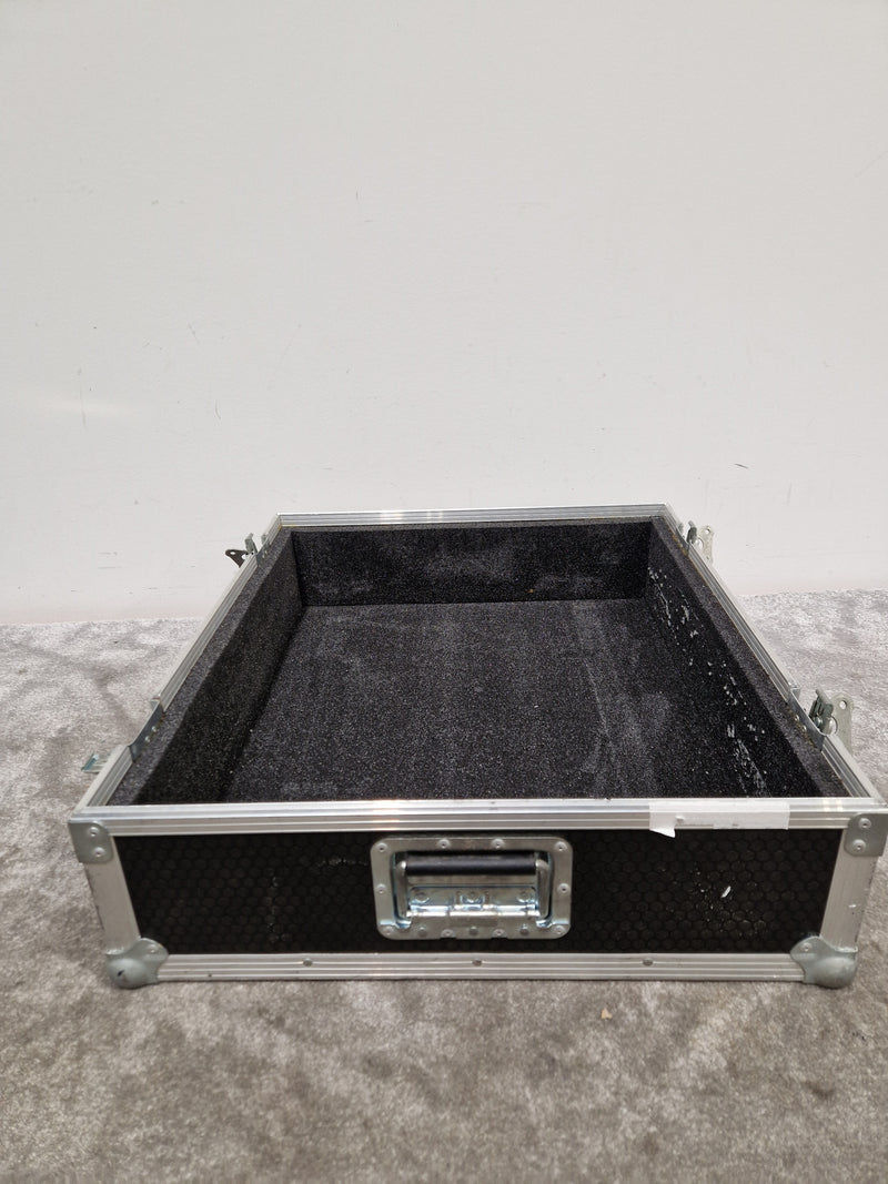 Flight Case Warehouse Flight Case 66cmX24cmX50cm - Heavy-Duty Protection - Excellent - Image 4
