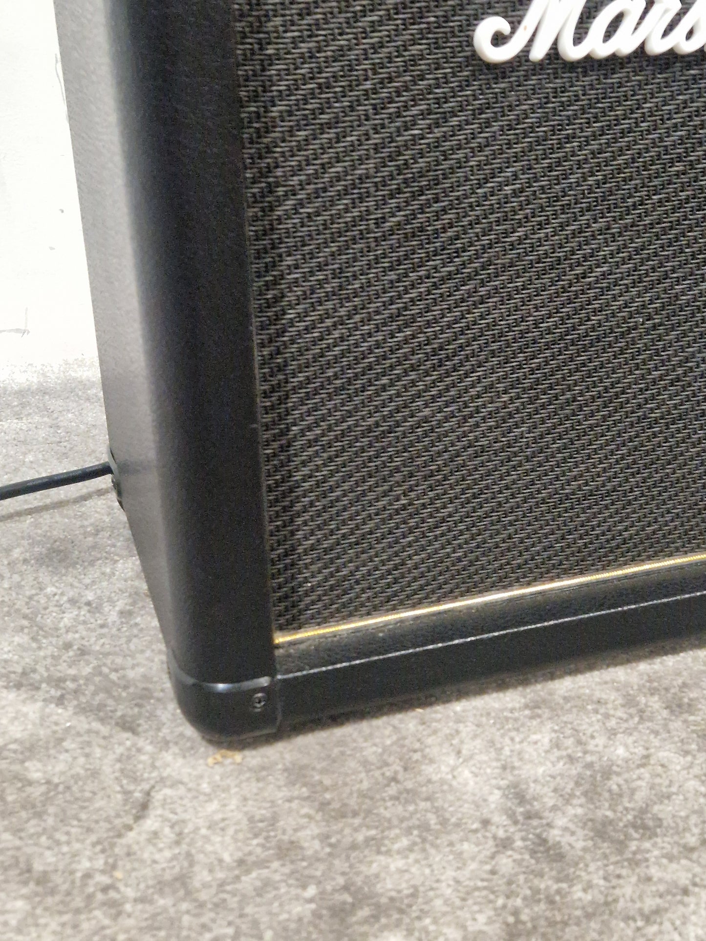 Marshall MG15R - 15W Combo Amp - Excellent w/ Power Supply