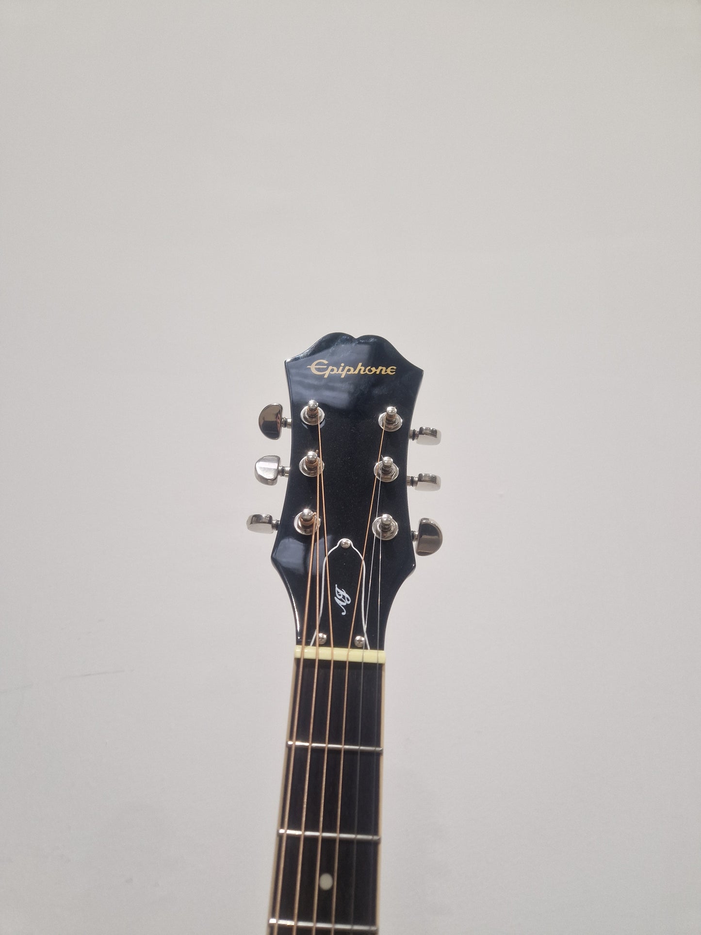 Epiphone AJ-220S - Solid Spruce Top Acoustic - Very Good