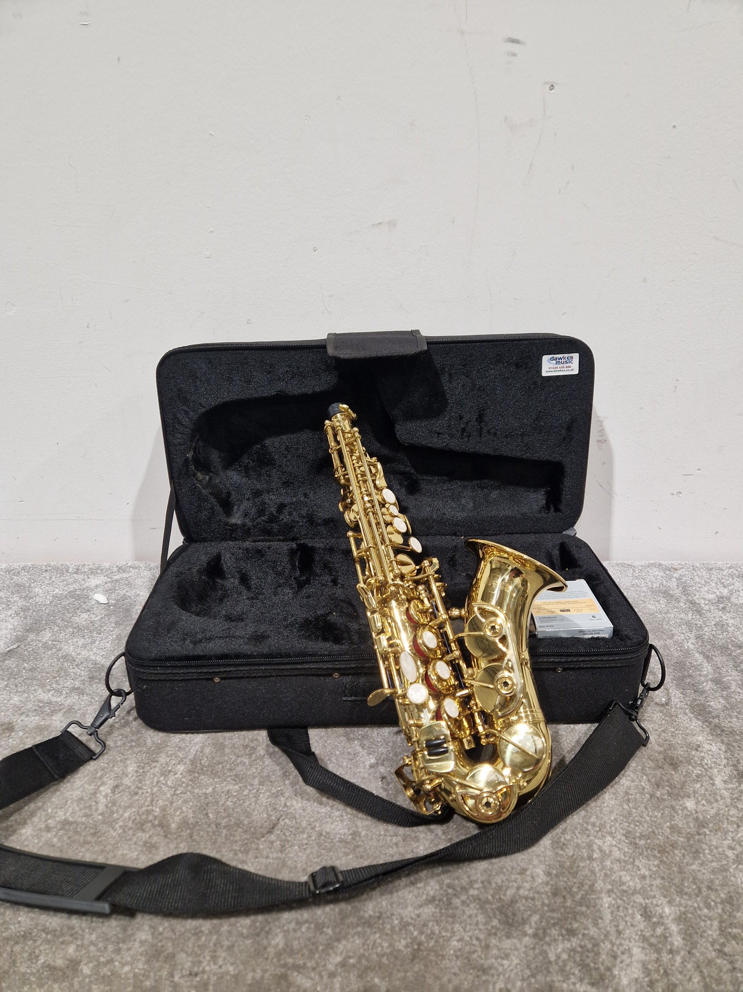 Rosetti Series 7 Curved Soprano Saxophone 89CSP7L - Smooth Tone Performance - Excellent w/ Hard Case & Accessories For saxophone