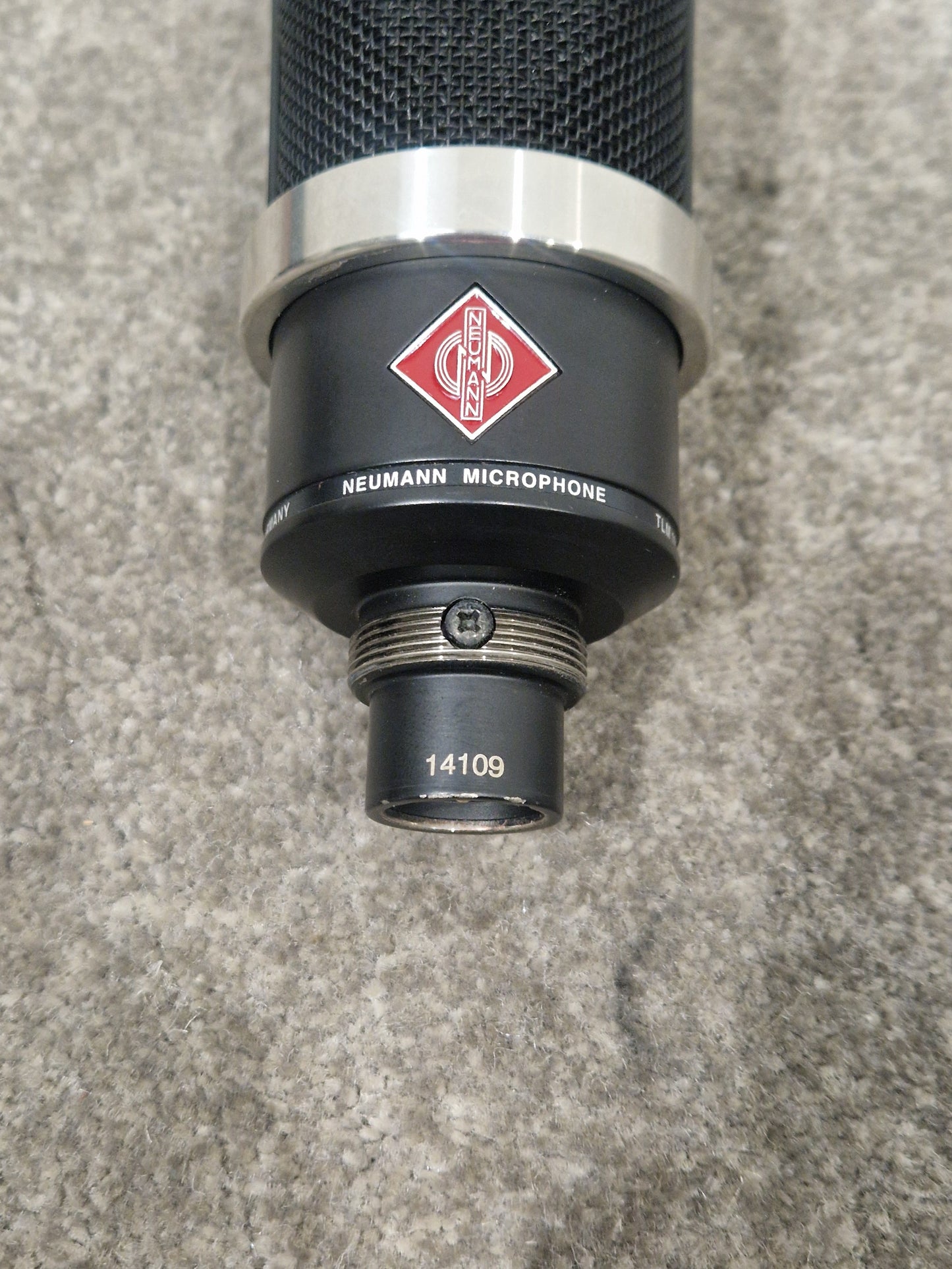 Neumann TLM-102 - Large Diaphragm Condenser Microphone - Excellent w/ Original Box