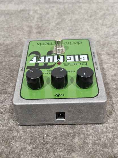 Electro-Harmonix Bass Big Muff - Fuzz Pedal - Excellent