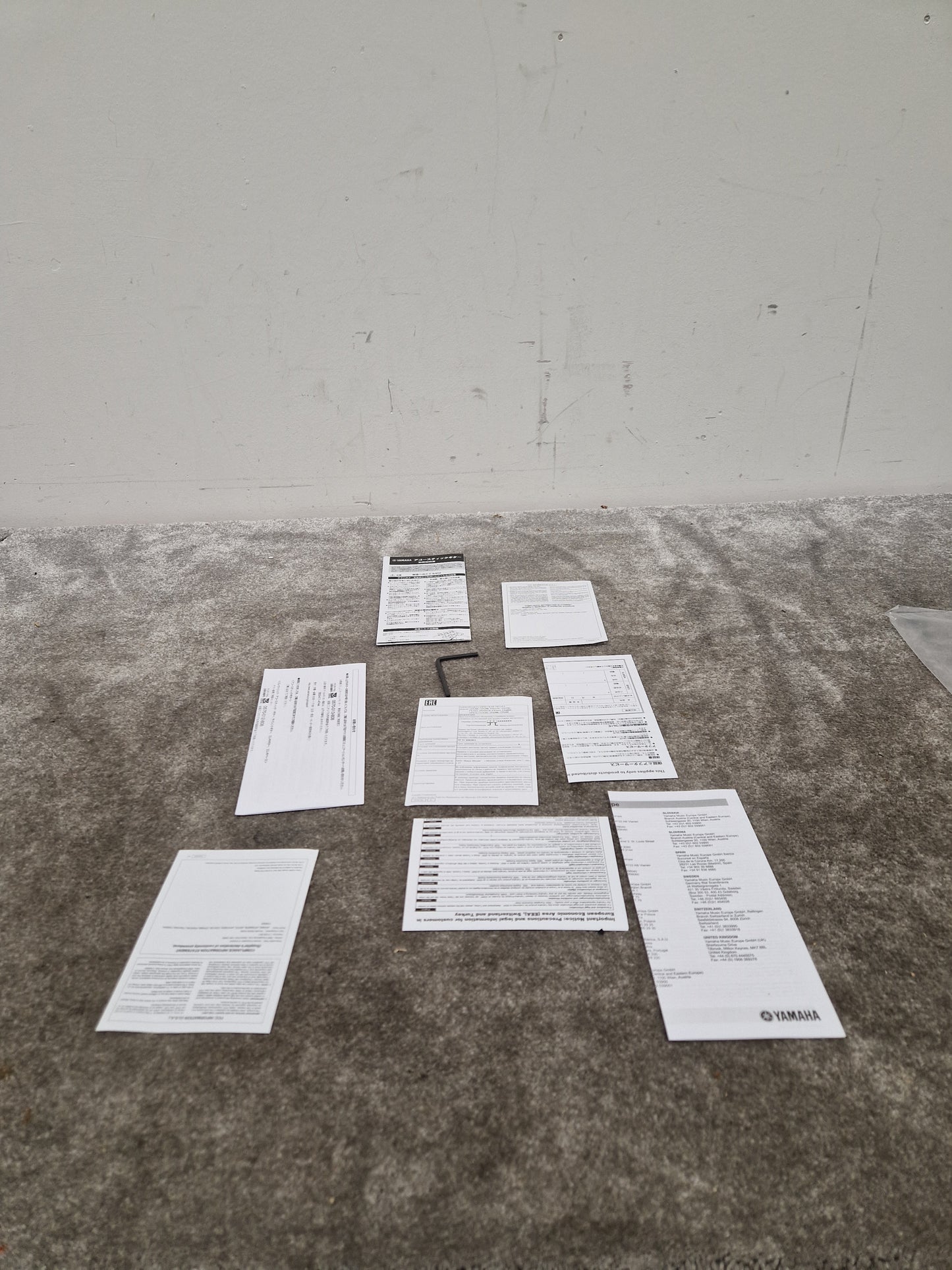 Yamaha APXT-2 Travel Guitar - Compact Acoustic-Electric - Excellent w/ Soft Case