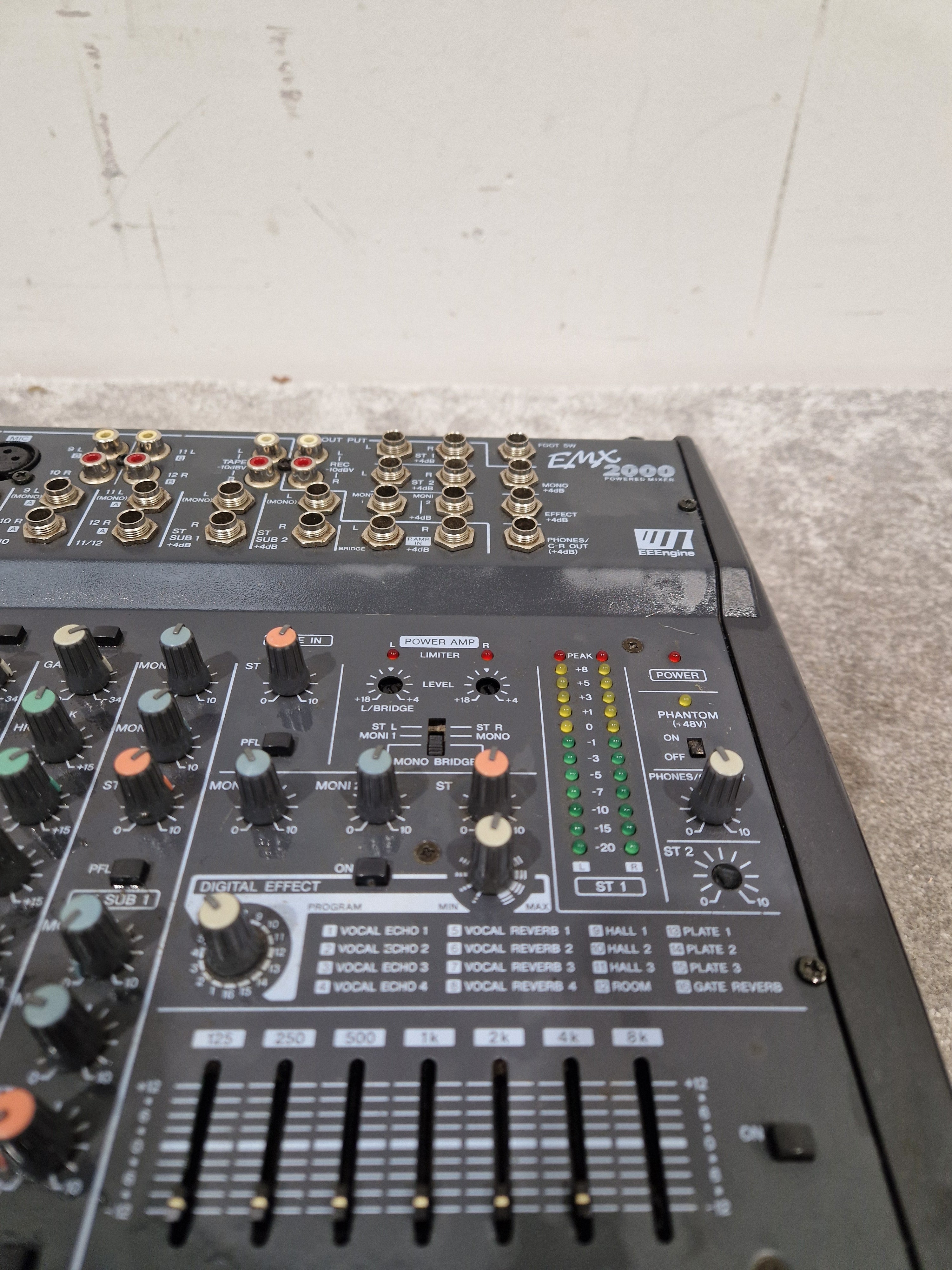Yamaha EMX 2000 - 200W Powered Mixer - Spares or Repair – Audio Trader