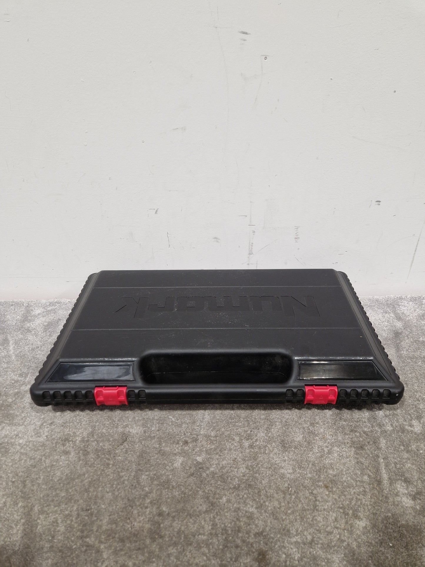 Numark Mixtrack Pro 3 ALL-IN-ONE Controller - DJ Performance Controller - Excellent w/ Hard Case