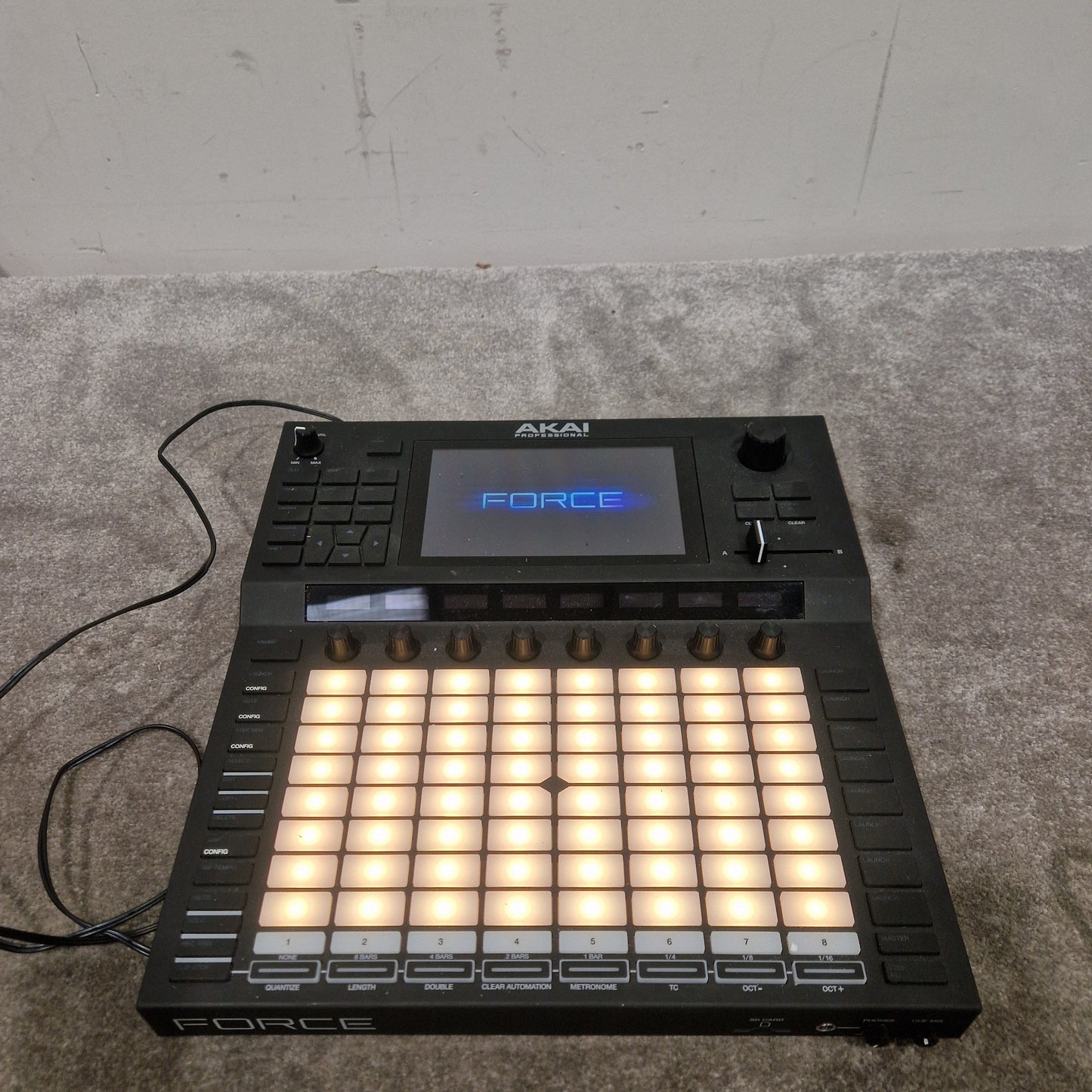 Akai Force - Standalone Music Production System - Excellent w/ Original Box & Power Supply & External SSD