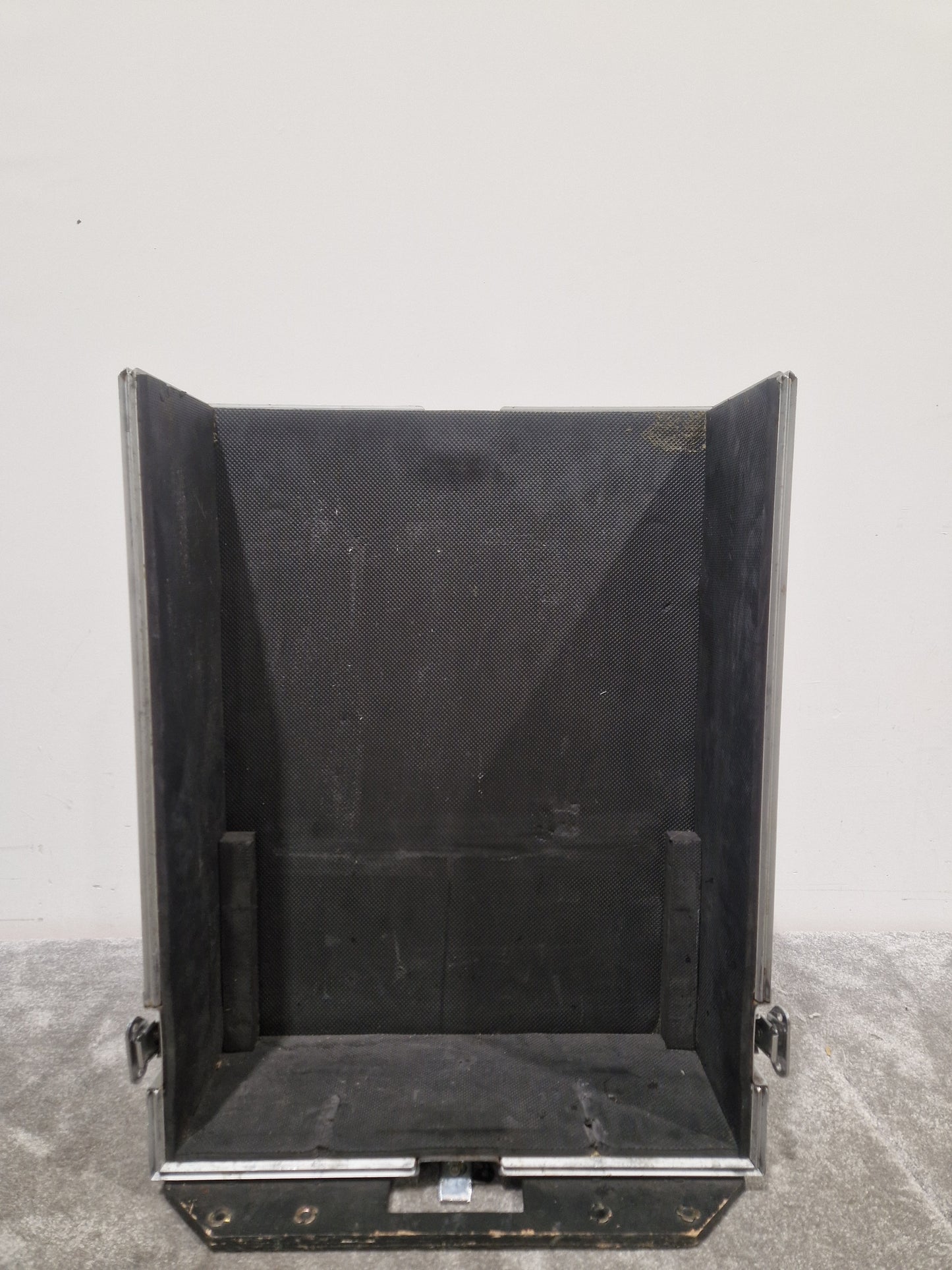 Road Ready Flight Case - Durable Road Protection - Very Good