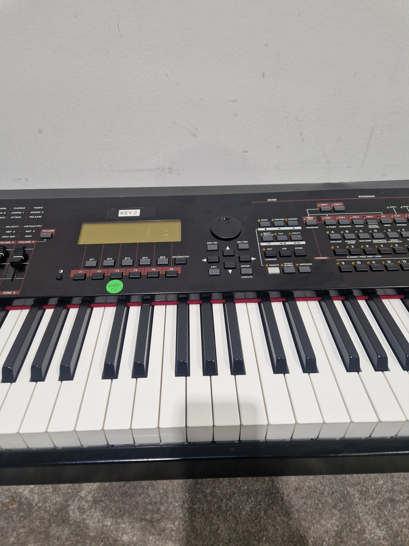 Yamaha S90ES - 88-Key Synthesizer - Spares or Repair - Image 10