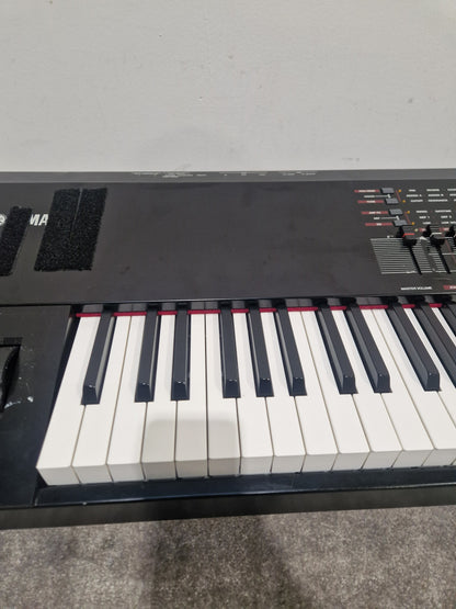 Yamaha S90ES - 88-Key Synthesizer - Fair w/ Power Supply