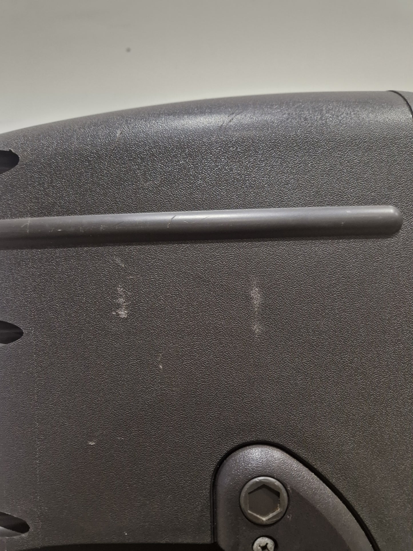 Mackie C300 PA Speaker - 400W Passive Loudspeaker - Very Good